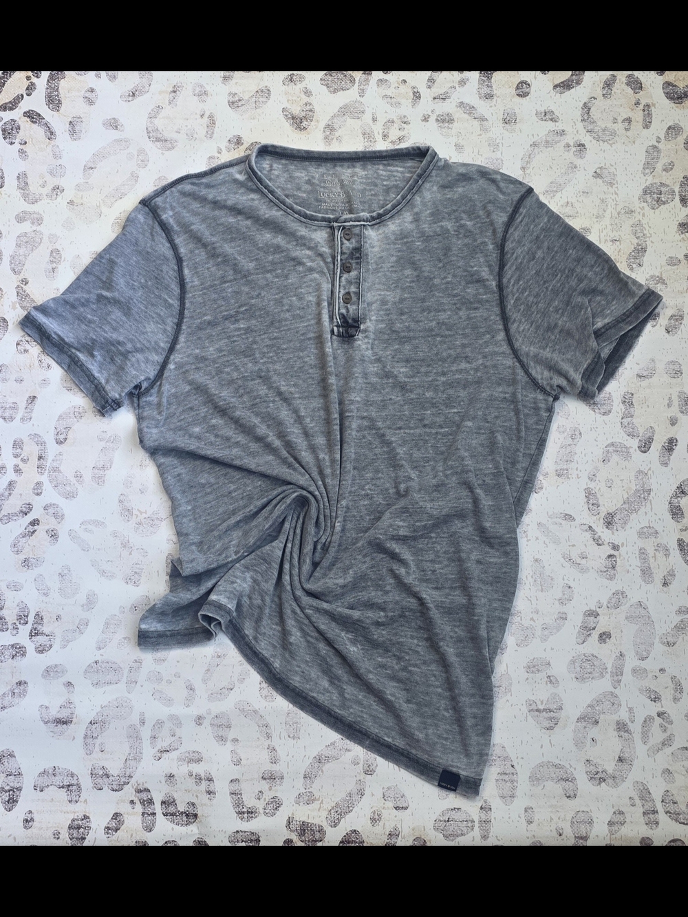 Lucky Brand Men's Gray Short-Sleeve Henley